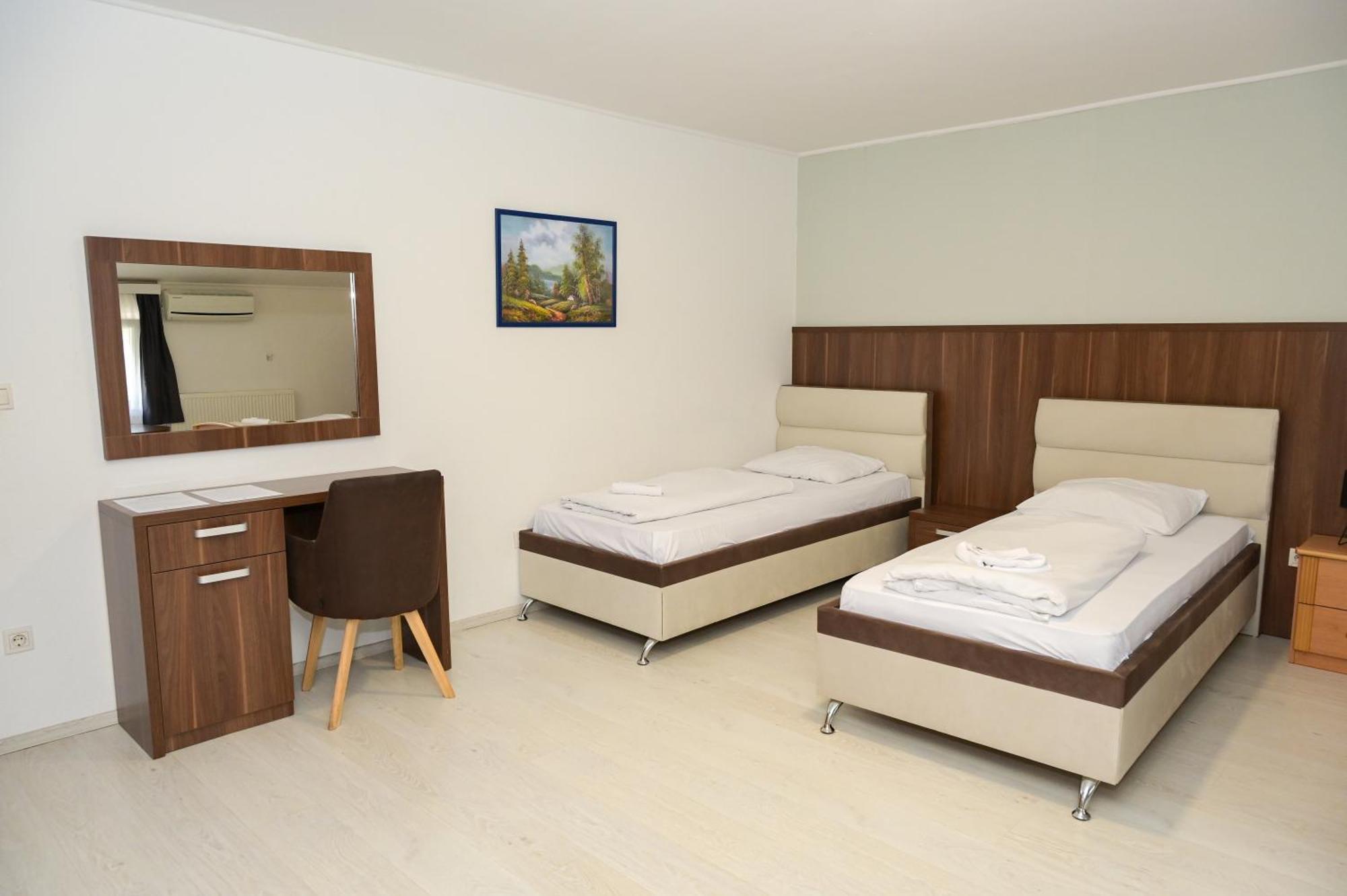 Motel Plaza Jajce Buitenkant foto
