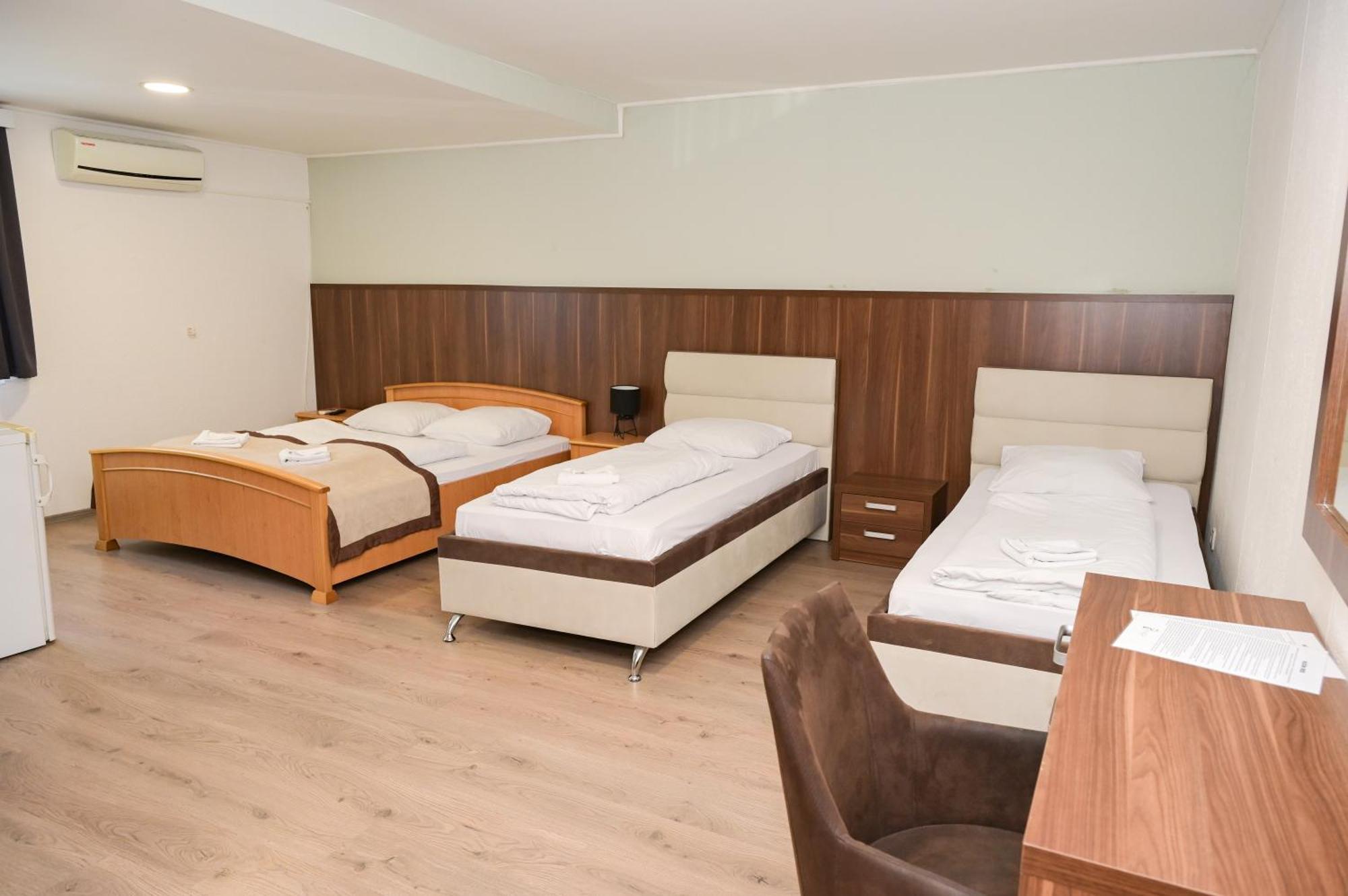 Motel Plaza Jajce Buitenkant foto