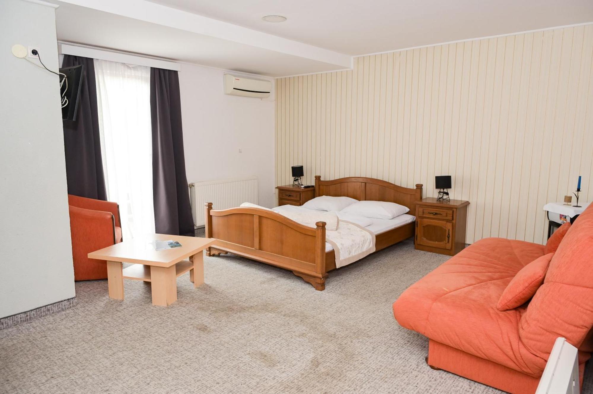 Motel Plaza Jajce Buitenkant foto