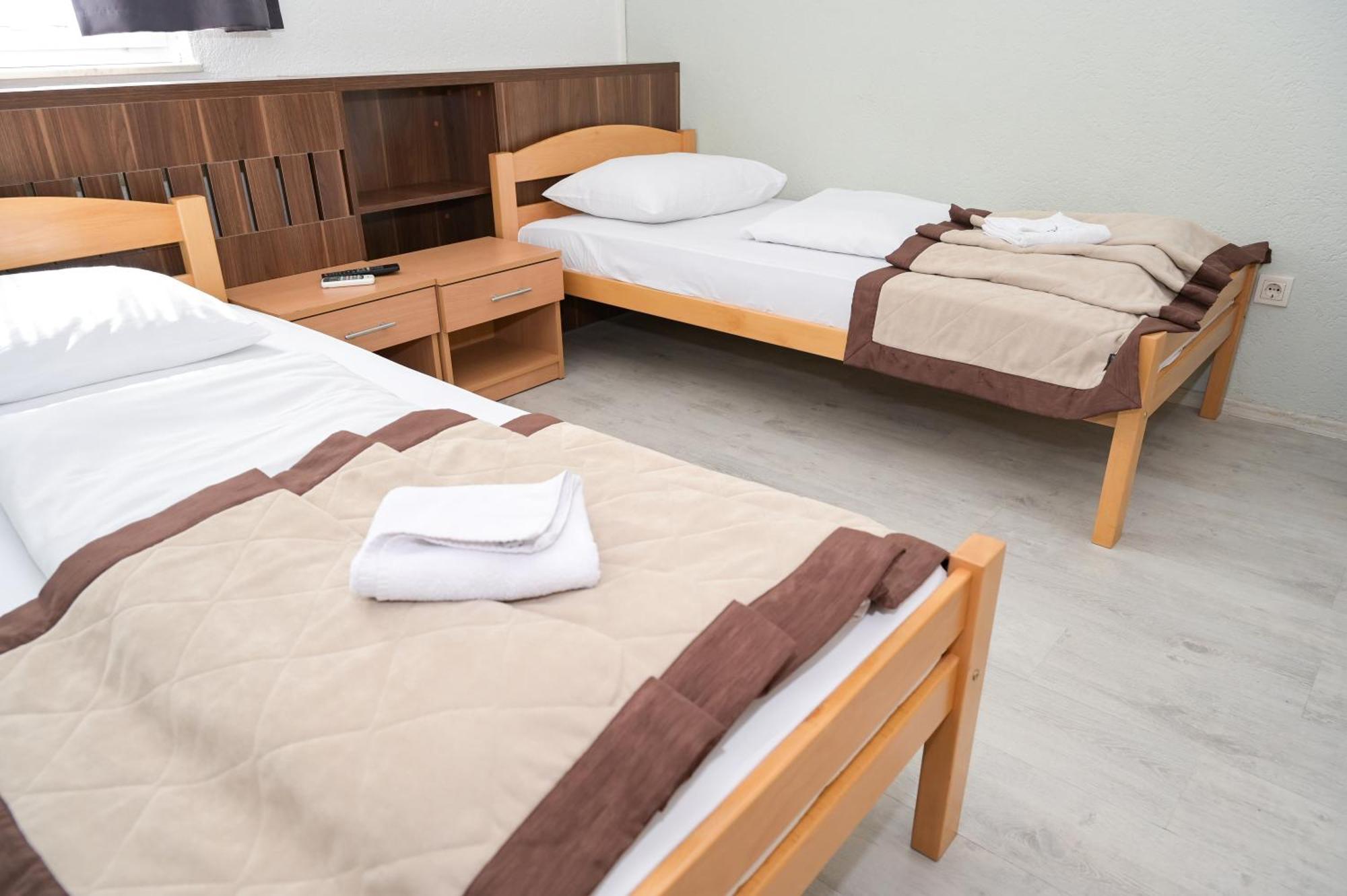 Motel Plaza Jajce Buitenkant foto