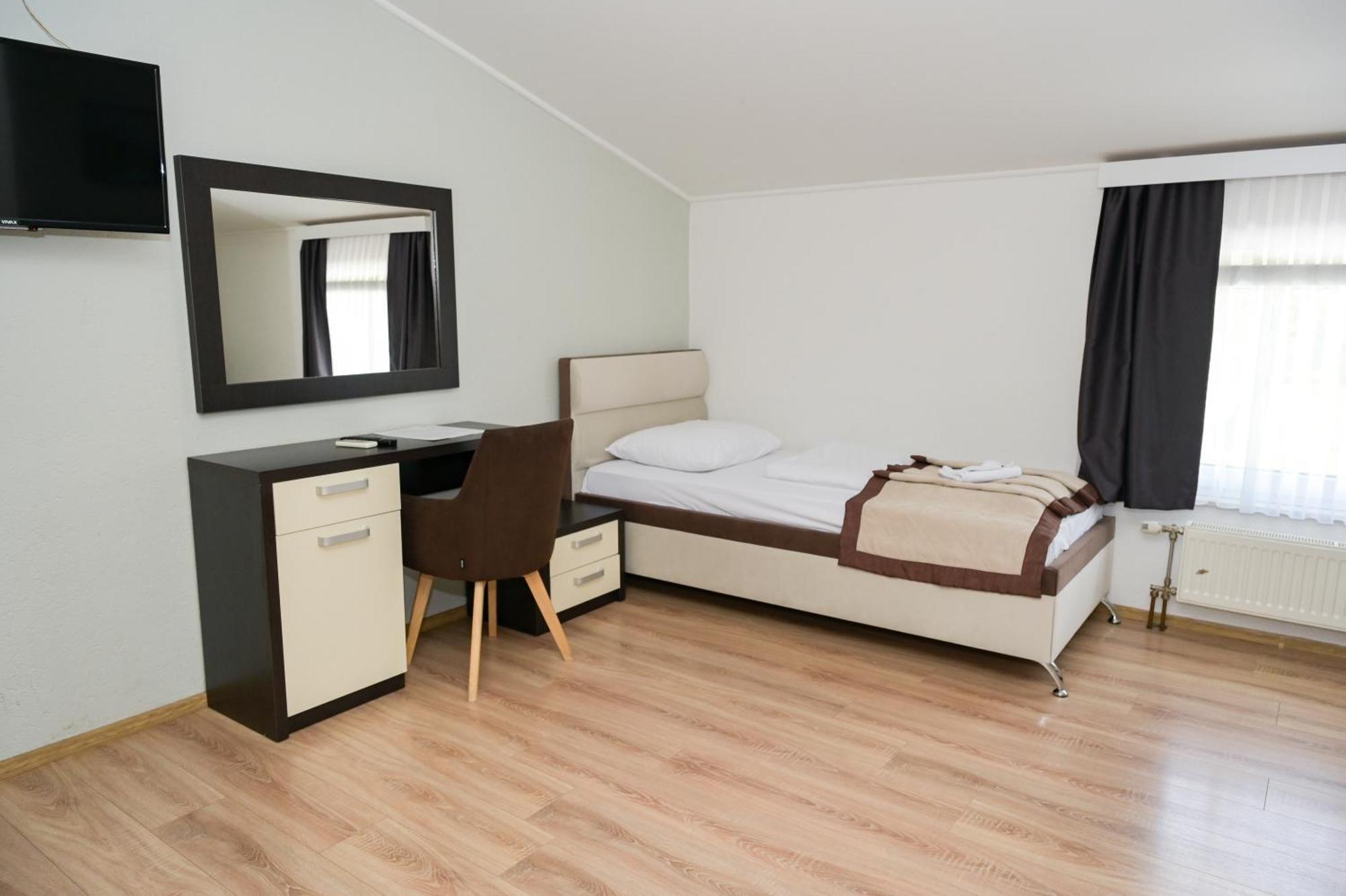 Motel Plaza Jajce Buitenkant foto